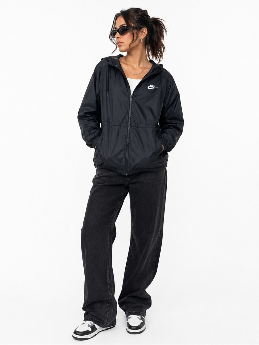 Nike Logo Black Windbreaker Rain Jacket Lightweight full zip Hooded Streetwear
